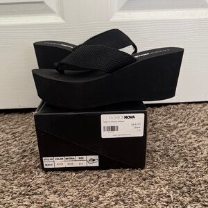 Fashion Nova Black Platform Flip Flops